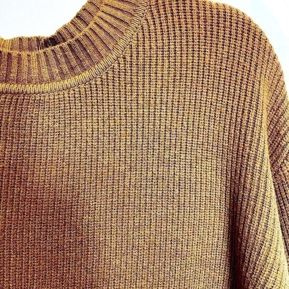 Cyrus Women’s Crew Neck Ribbed Tunic Sweater Brown Sugar Small NWT Extra Long - Picture 7 of 12